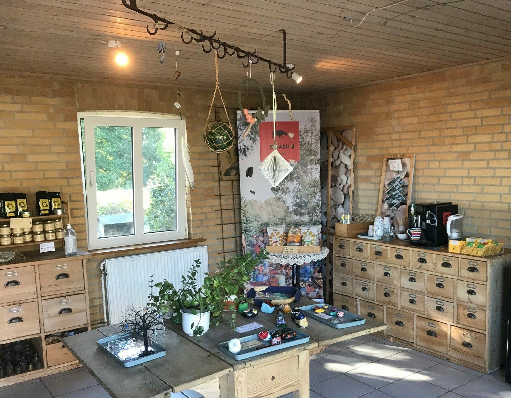 Selvbetjening i Bars Kaffehus